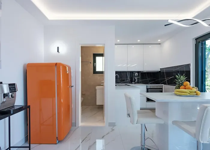 Aea Del Mare טרוגיר