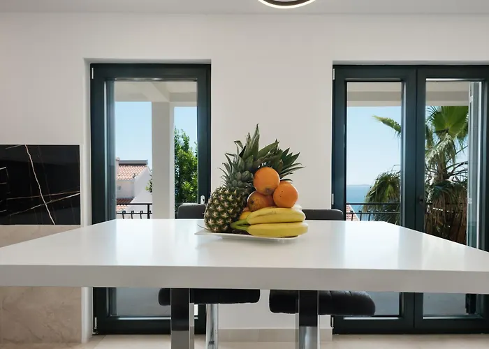 Aea Del Mare טרוגיר