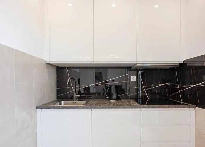 Aea Del Mare * טרוגיר